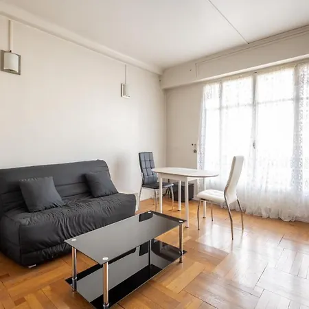 Apartement At Liberation Apartament *